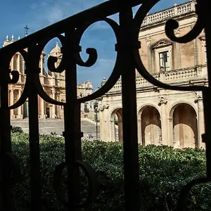 Pepè Concetta E La Movida Italia